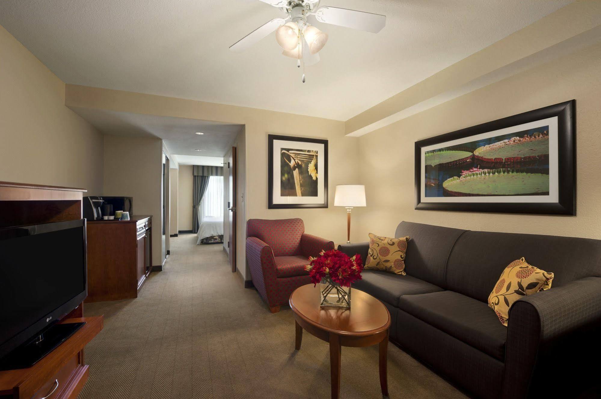 Hilton Garden Inn Houston/The Woodlands Eksteriør billede